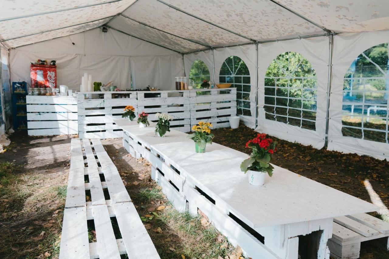 מלון Munich Oktoberfest Glamping מראה חיצוני תמונה
